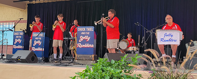 Jolly Ramblers performing live